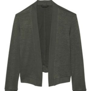 2/25! BR Cropped Jersey Cardigan